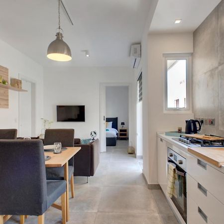 Modern Sliema Apartment Near Sea Екстер'єр фото