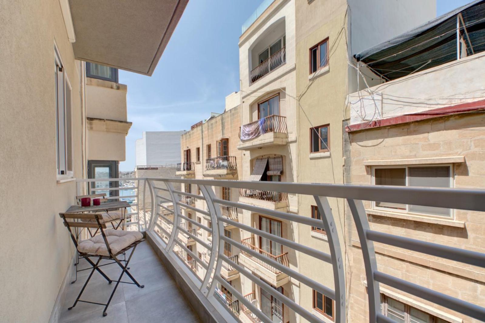 Modern Sliema Apartment Near Sea Екстер'єр фото